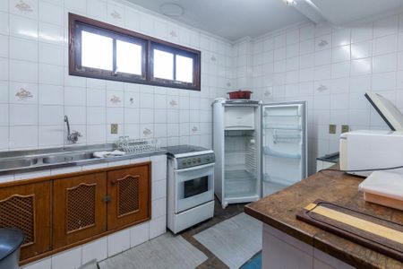 Apartamento à venda com 75m², 1 quarto e 1 vaga Apartamento à venda com 75m², 1 quarto e 1 vagaÁrea comum - Salão de festas