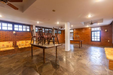 Apartamento à venda com 75m², 1 quarto e 1 vaga Apartamento à venda com 75m², 1 quarto e 1 vagaÁrea comum - Salão de festas