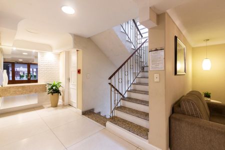 Apartamento à venda com 75m², 1 quarto e 1 vaga Apartamento à venda com 75m², 1 quarto e 1 vagaHall social