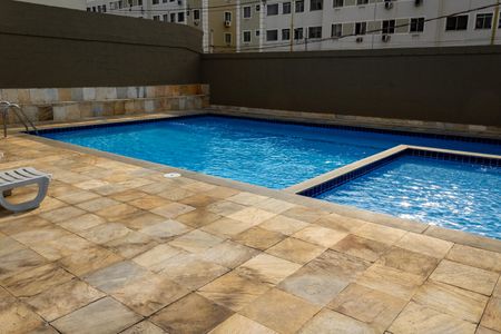 Apartamento para alugar com 45m², 2 quartos e 1 vaga Apartamento para alugar com 45m², 2 quartos e 1 vagaÁrea comum - Piscina
