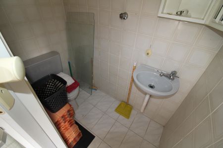 Apartamento à venda com 96m², 3 quartos e 2 vagasBanheiro de Serviço