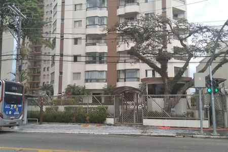 Apartamento à venda com 96m², 3 quartos e 2 vagas Apartamento à venda com 96m², 3 quartos e 2 vagasFachada