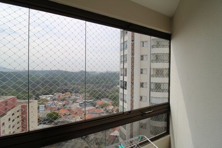 Apartamento à venda com 96m², 3 quartos e 2 vagasVaranda Suíte