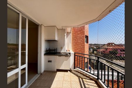 Sacada de apartamento para alugar com 4 quartos, 137m² em Vila Rossi E Borchi, Campinas