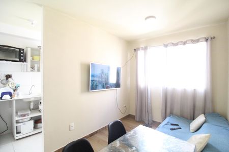 Sala de apartamento à venda com 2 quartos, 44m² em Gardênia Azul, Rio de Janeiro