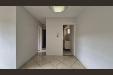 Sala de apartamento para alugar com 2 quartos, 50m² em Jardim Santo André, Santo André