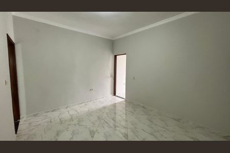 Casa à venda com 96m², 3 quartos e 3 vagas Casa à venda com 96m², 3 quartos e 3 vagasSuite