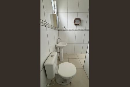 Casa à venda com 96m², 3 quartos e 3 vagas Casa à venda com 96m², 3 quartos e 3 vagasBanheiro da Suíte