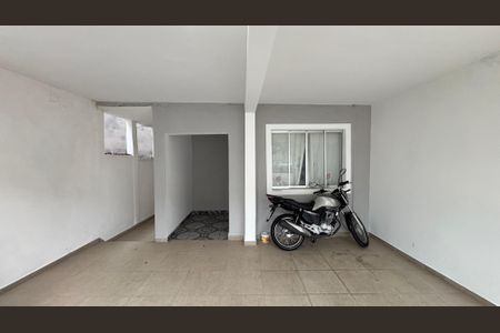 Casa à venda com 96m², 3 quartos e 3 vagas Casa à venda com 96m², 3 quartos e 3 vagasGaragem