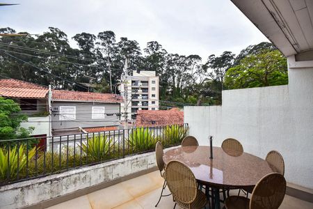 Varanda de casa à venda com 3 quartos, 260m² em Vila Progredior, São Paulo