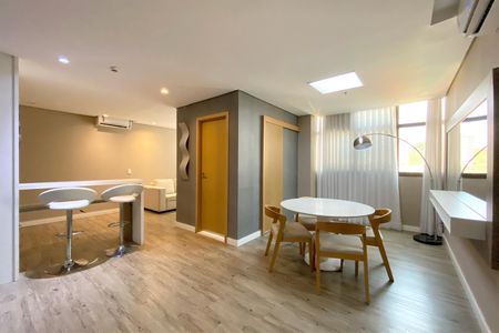 Apartamento à venda com 52m², 1 quarto e sem vaga Apartamento à venda com 52m², 1 quarto e sem vagaSala de Jantar