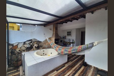 Casa à venda com 140m², 3 quartos e 1 vagaTerraço