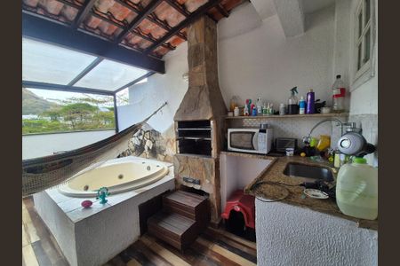 Casa à venda com 140m², 3 quartos e 1 vagaTerraço