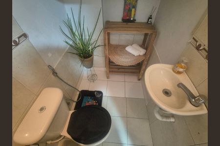 Casa à venda com 140m², 3 quartos e 1 vagaLavabo