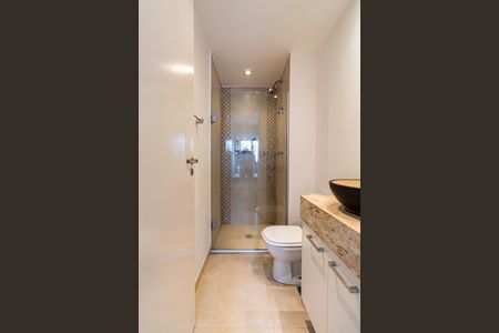 Apartamento à venda com 84m², 2 quartos e 2 vagas Apartamento à venda com 84m², 2 quartos e 2 vagasBanheiro Suíte 2