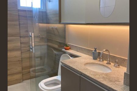 Banheiro de apartamento à venda com 1 quarto, 43m² em Santa Paula, São Caetano do Sul