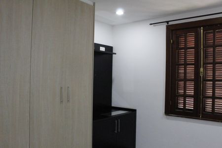 Casa de condomínio para alugar com 265m², 3 quartos e 3 vagasSuíte 2
