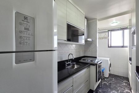 Apartamento à venda com 68m², 3 quartos e 2 vagas Apartamento à venda com 68m², 3 quartos e 2 vagasCozinha
