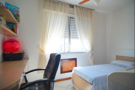 Apartamento à venda com 140m², 3 quartos e 1 vagaQuarto 2