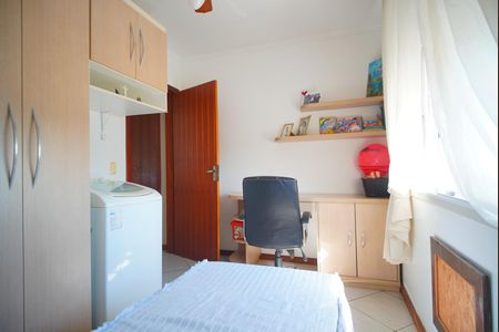 Apartamento à venda com 140m², 3 quartos e 1 vagaQuarto 2