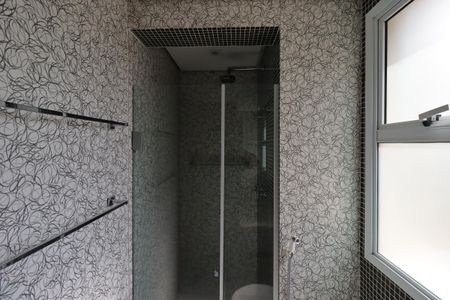 Apartamento à venda com 102m², 2 quartos e 2 vagasBanheiro da Suíte 2