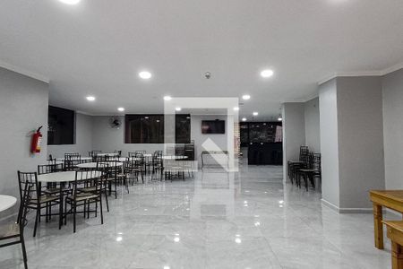 Apartamento para alugar com 80m², 2 quartos e 1 vaga Apartamento para alugar com 80m², 2 quartos e 1 vagaÁrea comum - Salão de festas