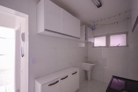 Apartamento para alugar com 80m², 2 quartos e 1 vaga Apartamento para alugar com 80m², 2 quartos e 1 vagaCozinha/Área de Serviço