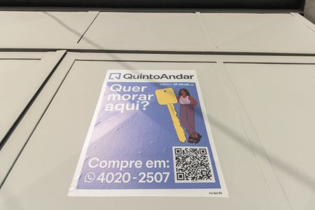 Casa à venda com 240m², 3 quartos e 1 vaga Casa à venda com 240m², 3 quartos e 1 vagaPlaca