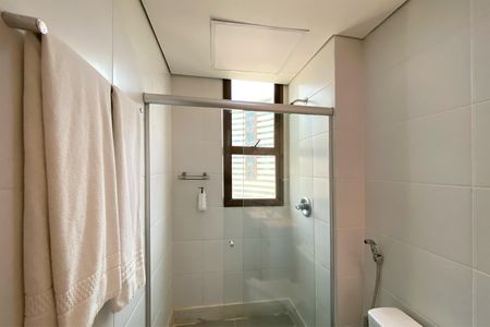 Apartamento à venda com 63m², 1 quarto e sem vagaBanheiro da Suíte