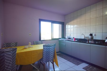 Casa à venda com 101m², 3 quartos e 1 vagaCozinha