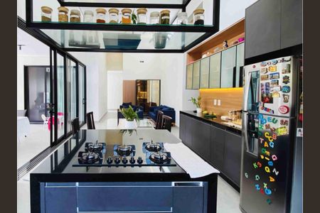 Casa à venda com 302m², 4 quartos e 2 vagas