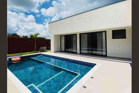 Casa à venda com 302m², 4 quartos e 2 vagas