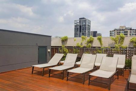 Studio à venda com 48m², 1 quarto e sem vaga Studio à venda com 48m², 1 quarto e sem vagaÁrea comum