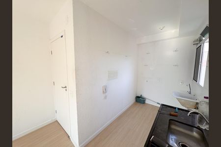 Apartamento para alugar com 50m², 2 quartos e 1 vaga Apartamento para alugar com 50m², 2 quartos e 1 vagaCozinha e Área de Serviço