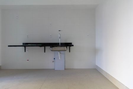 Apartamento à venda com 100m², 2 quartos e 2 vagasCozinha