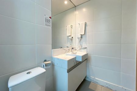 Apartamento à venda com 62m², 1 quarto e sem vagaBanheiro da Suíte