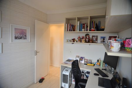 Apartamento à venda com 68m², 3 quartos e 1 vagaQuarto 2