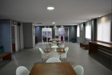 Apartamento à venda com 68m², 3 quartos e 1 vagaÁrea comum