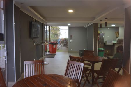 Apartamento à venda com 68m², 3 quartos e 1 vagaÁrea comum