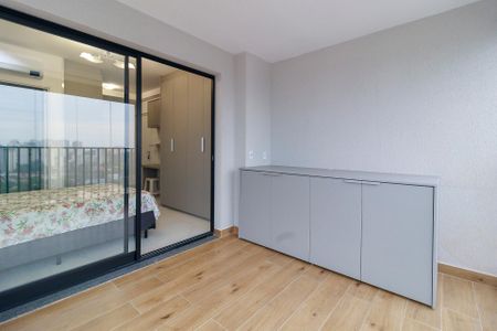 Studio à venda com 30m², 1 quarto e 1 vagaVaranda