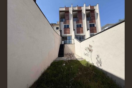 Casa à venda com 135m², 3 quartos e 2 vagas