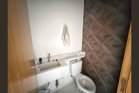 Casa à venda com 135m², 3 quartos e 2 vagas