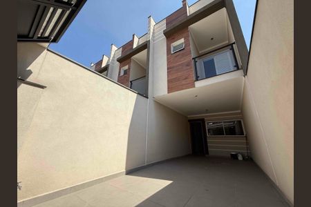 Casa à venda com 135m², 3 quartos e 2 vagas