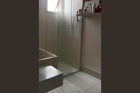 Apartamento à venda com 166m², 4 quartos e 2 vagas