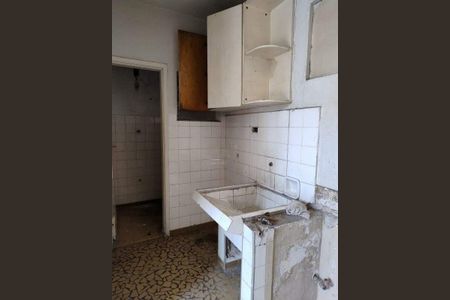 Casa à venda com 121m², 2 quartos e 2 vagas
