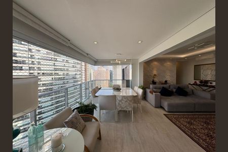 Apartamento à venda com 3 quartos, 132m² em Vila Gertrudes, São Paulo