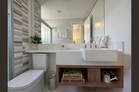 Apartamento à venda com 132m², 3 quartos e 3 vagas