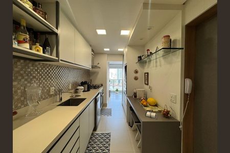 Apartamento à venda com 132m², 3 quartos e 3 vagas