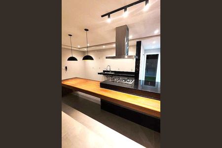 Casa de condomínio à venda com 300m², 4 quartos e 2 vagas