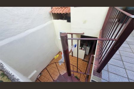 Casa à venda com 67m², 3 quartos e 2 vagas
